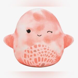 Squishmallows Livvy the Starfish plush